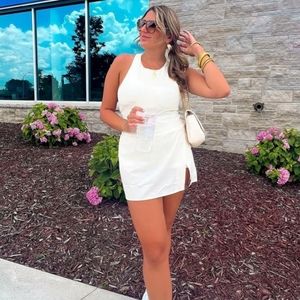 XL Fabletics Egret (color) Athletic Skort